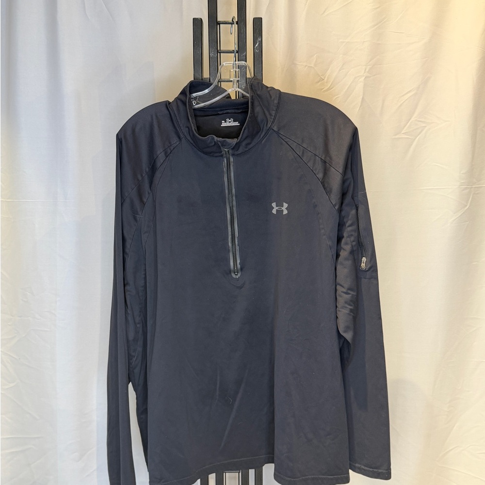 Under Armour Black Zip Up Sweater‎